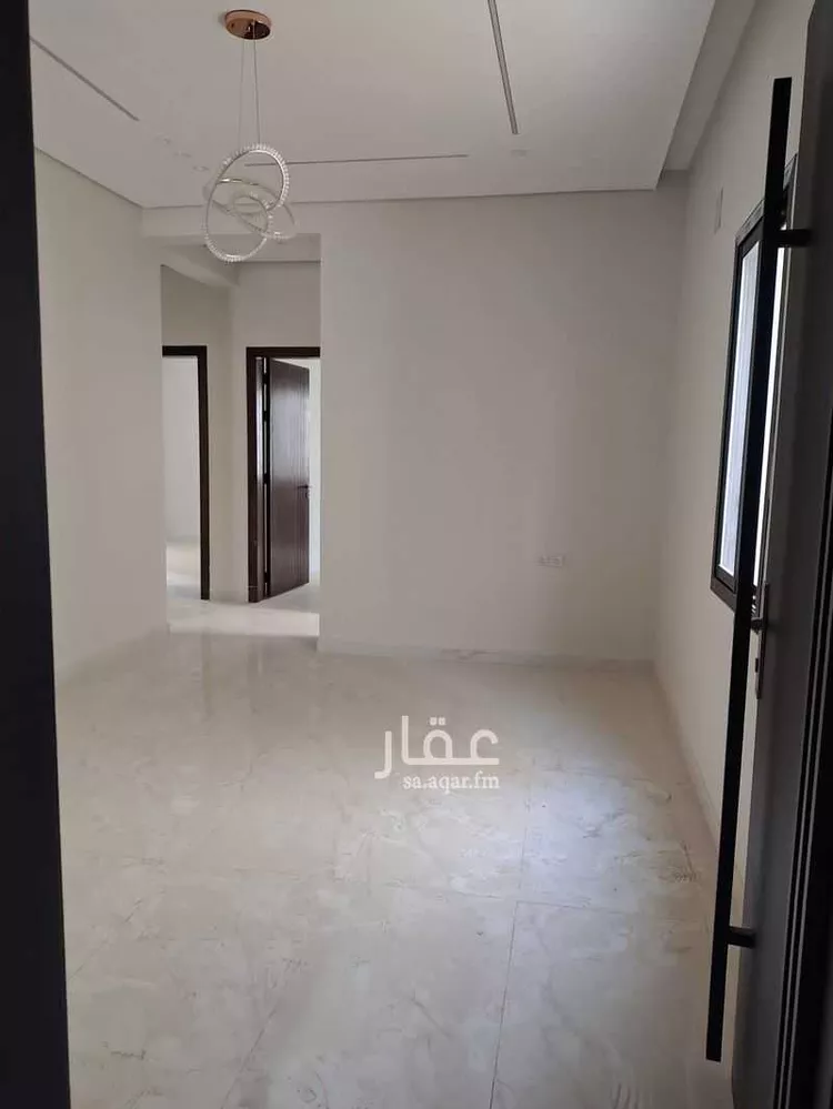 Floor for Sale in Riyadh As Saadah 16