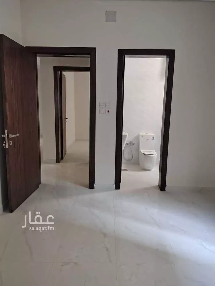 Floor for Sale in Riyadh As Saadah 8