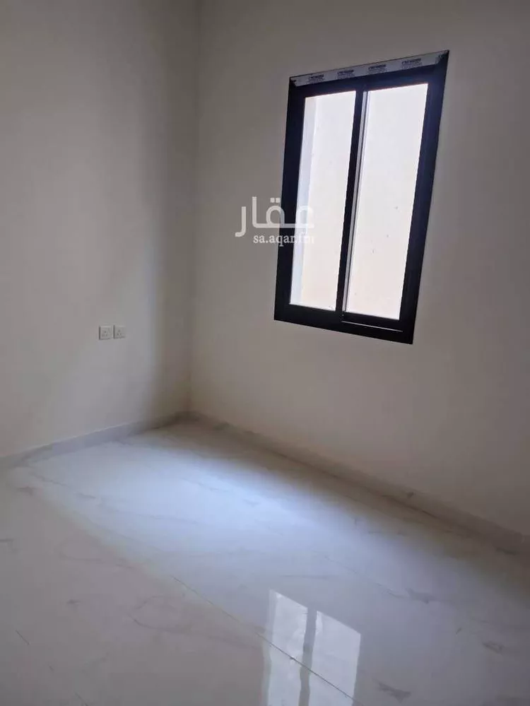 دور للبيع في شارع بالقرب من طريق ابو عبيدة, حي السعادة, مدينة الرياض, منطقة الرياض صورة 2