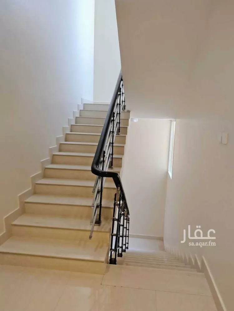 فيلا للإيجار في شارع المقدام, حي الرحمانية, مدينة الرياض, منطقة الرياض صورة 4