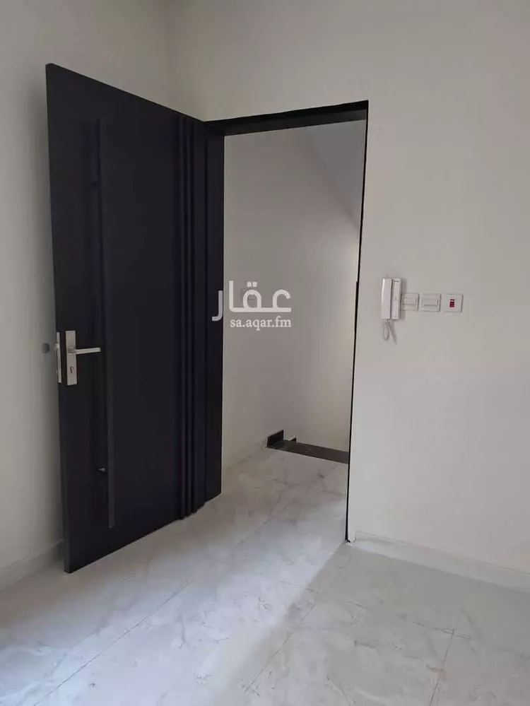 Floor for Sale in Riyadh As Saadah 14