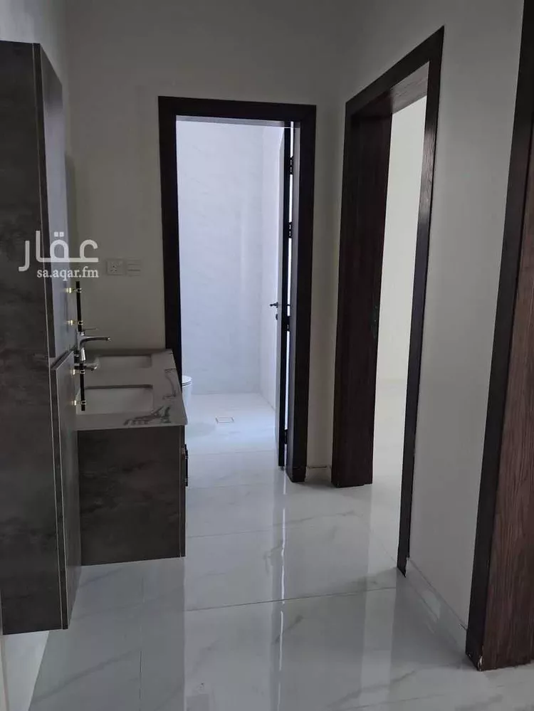 دور للبيع في شارع بالقرب من ابو عبيدة, حي السعادة, مدينة الرياض, منطقة الرياض 10