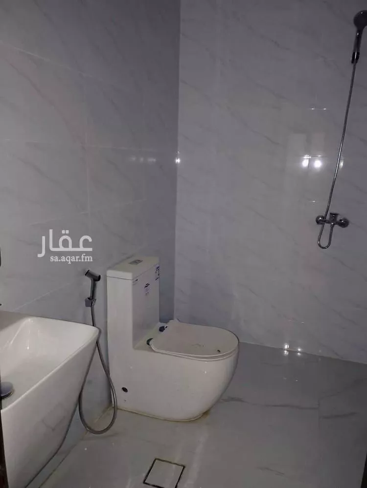 دور للبيع في شارع بالقرب من ابو عبيدة, حي السعادة, مدينة الرياض, منطقة الرياض 12
