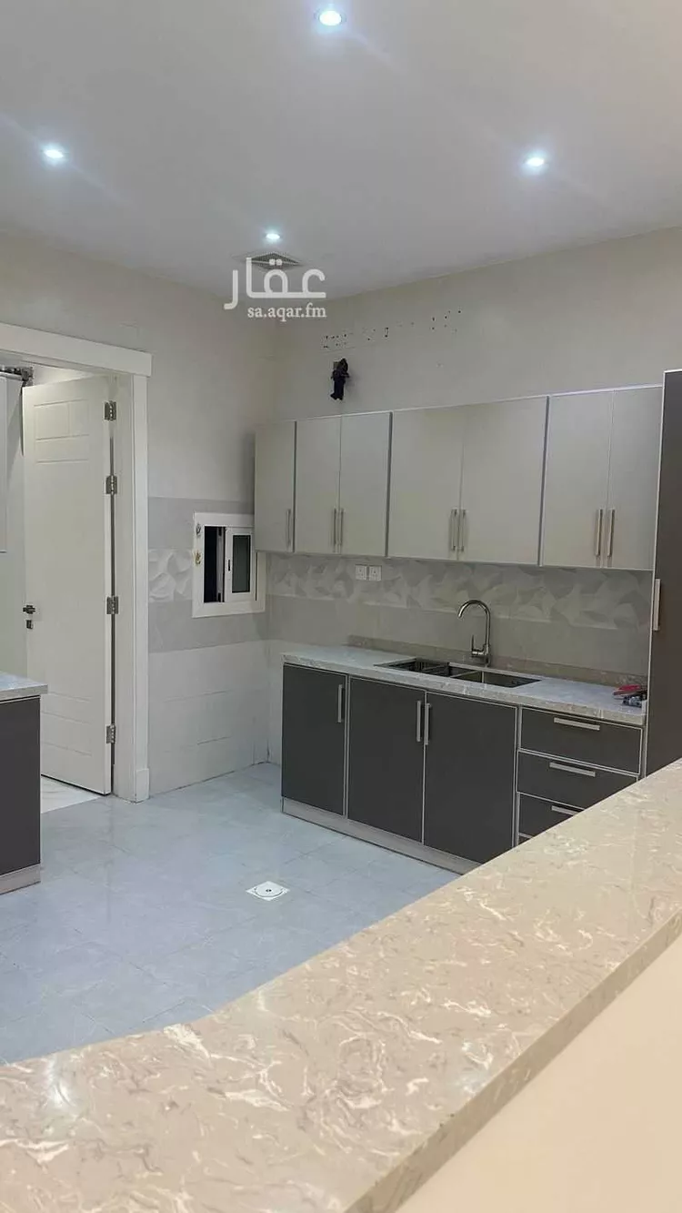 شقة للإيجار في شارع رماح, حي الورود, مدينة جدة, منطقة مكة المكرمة صورة 3