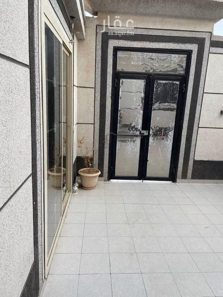 Floor for Sale in Medina Qalat Makhit 8