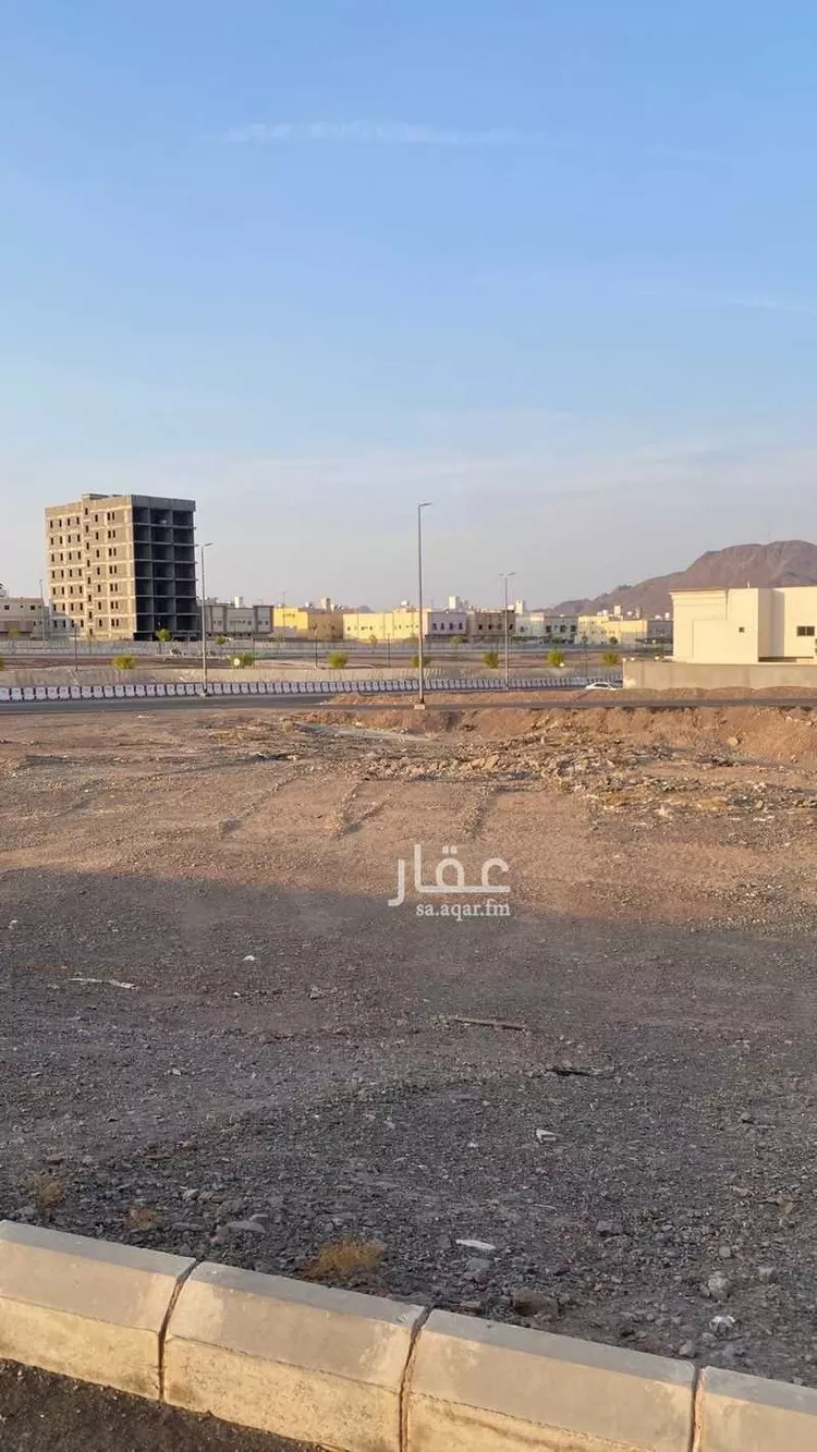 أرض للبيع في شارع فروه ابن معقل, حي ورقان, مدينة المدينة المنورة, منطقة المدينة المنورة صورة 3