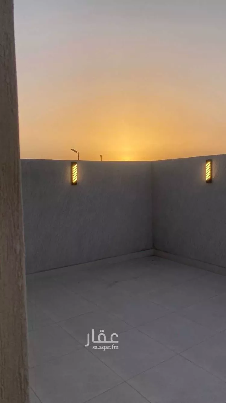 Floor for Sale in Medina Abu Kabir