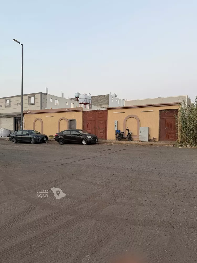 Rest House for Sale in Medina Abu Kabir