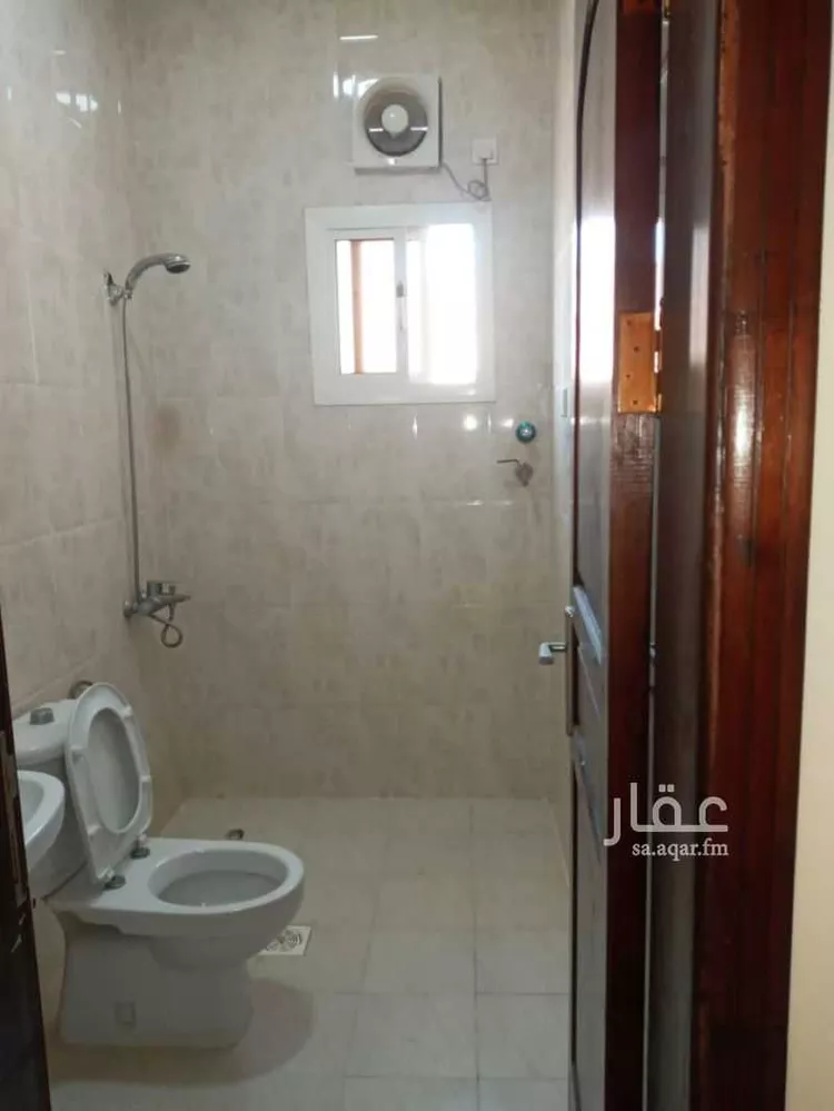 شقة للإيجار في شارع عكاظ, حي المرجانية, مدينة رابغ, منطقة مكة المكرمة صورة 2