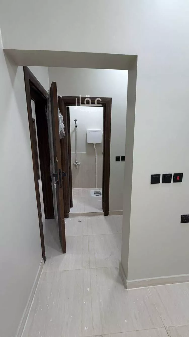 عمارة للإيجار في شارع المختار الثقفي, حي الصالحية, مدينة الرياض, منطقة الرياض 7