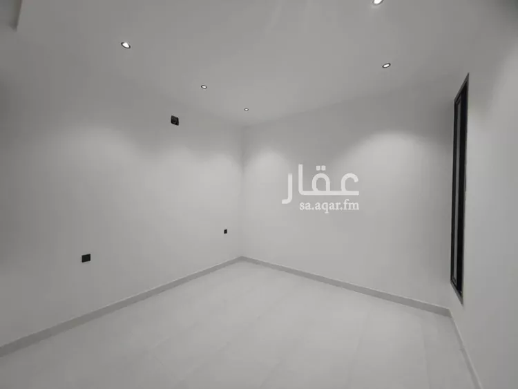 Floor for Sale in Riyadh Al Maizilah صورة 2