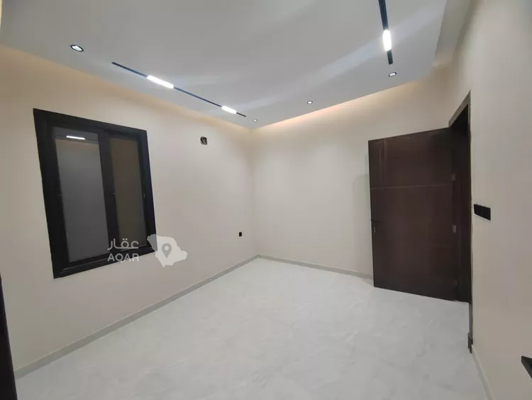 Floor for Sale in Riyadh Al Munsiyah 10
