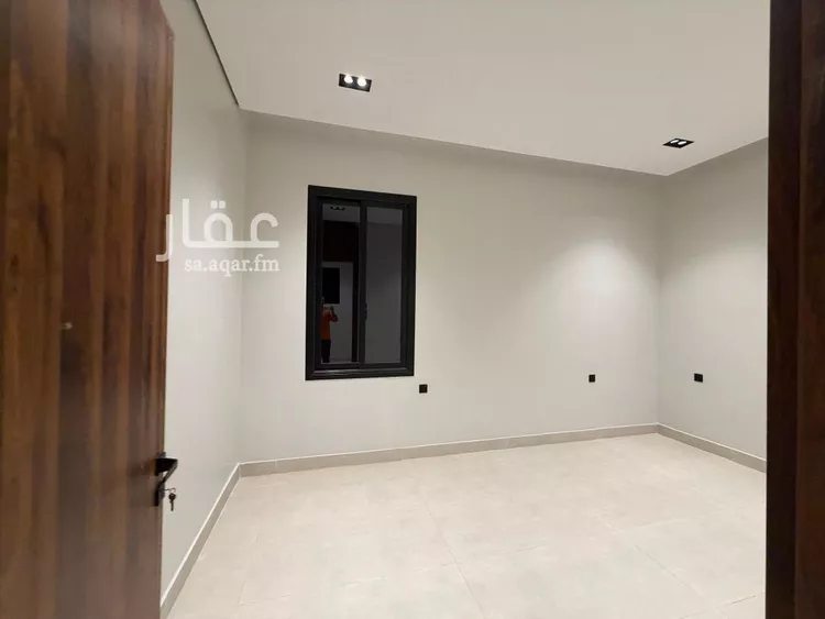 Apartment for Sale in Riyadh Al Yarmouk 9
