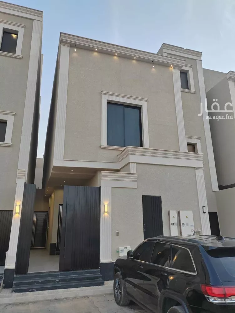 Floor for Sale in Riyadh Al Maizilah