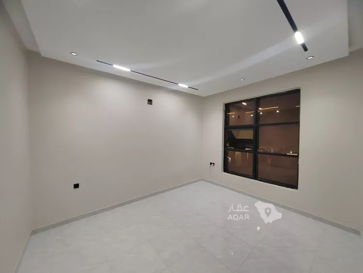 Floor for Sale in Riyadh Al Munsiyah 2