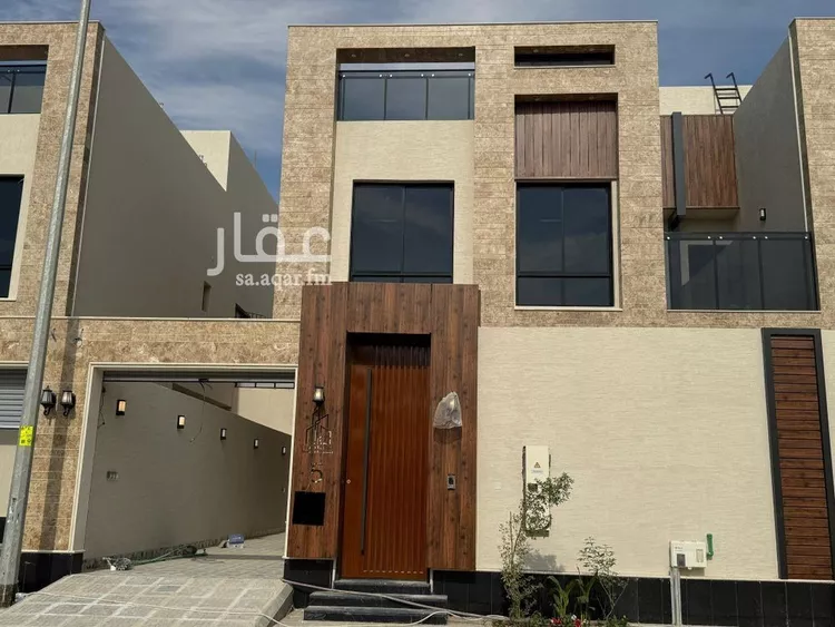 فيلا للبيع في شارع وادي الساحل, حي الرمال, مدينة الرياض, منطقة الرياض