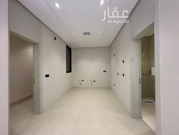 دور للبيع في شارع سليمان الحميضي, حي الرمال, مدينة الرياض, منطقة الرياض صورة 3