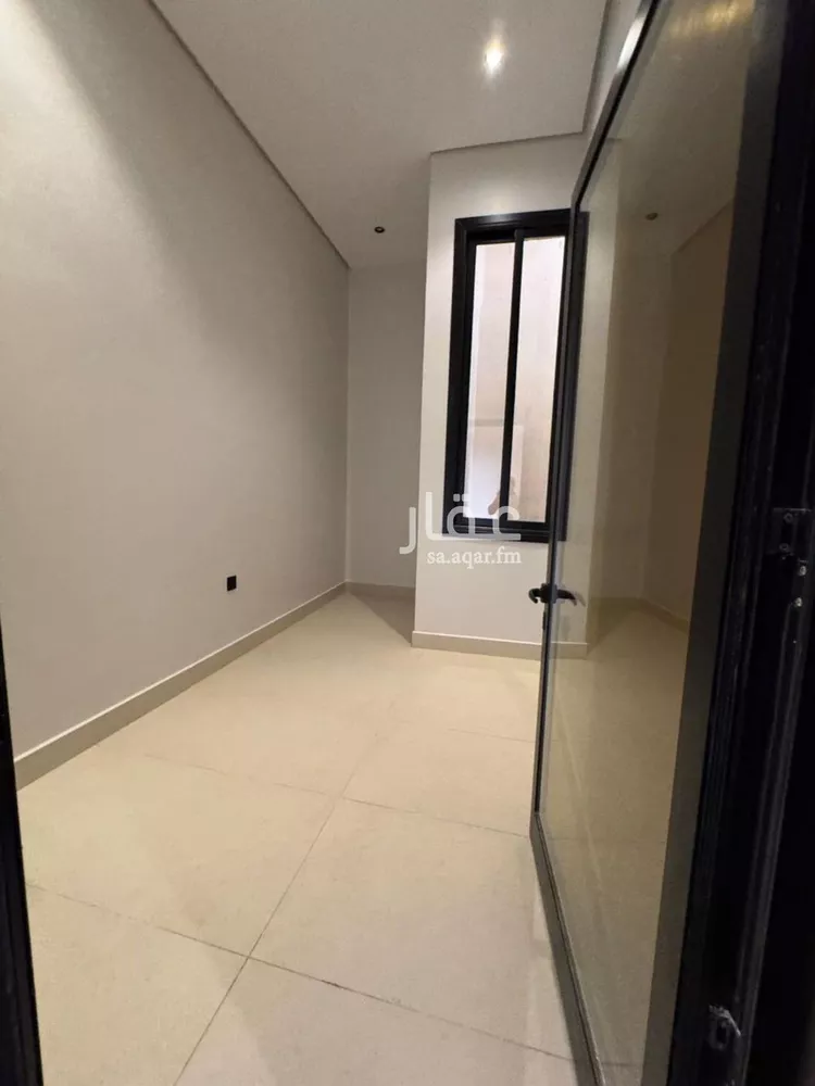 دور للبيع في شارع الجفيل, حي اليرموك, مدينة الرياض, منطقة الرياض صورة 2