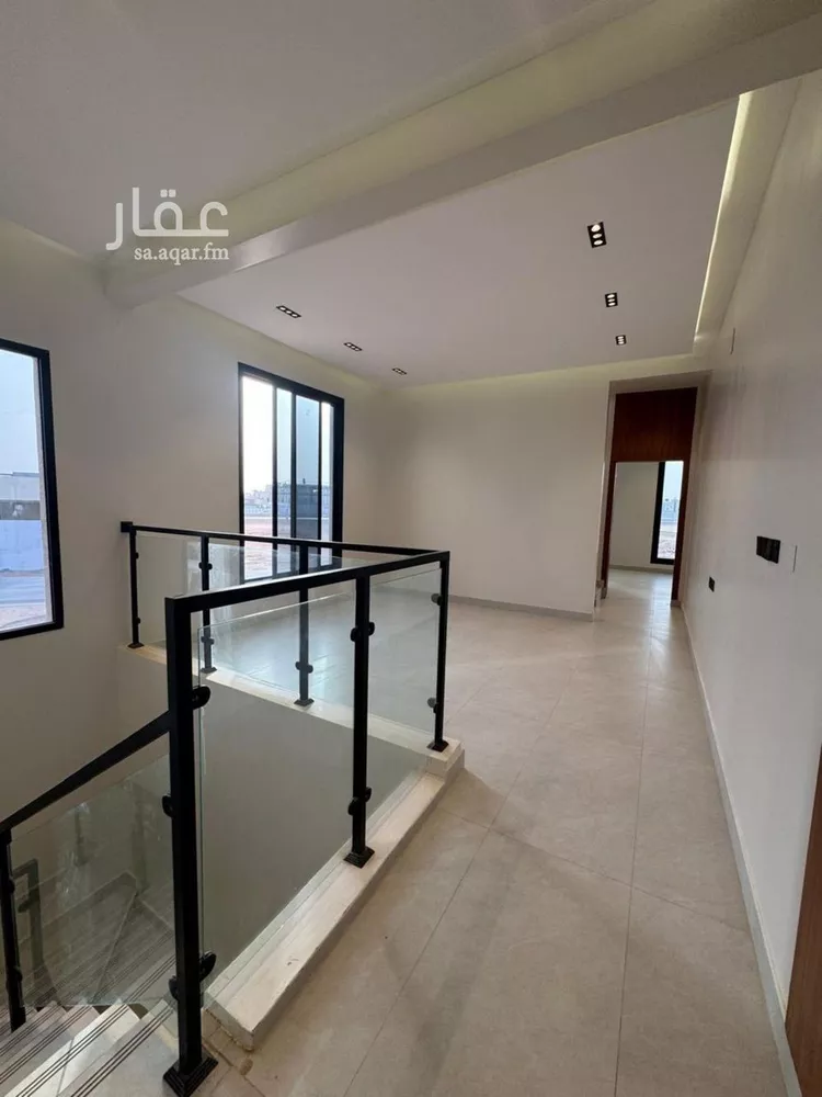 فيلا للبيع في شارع أوس بن المنذر الأنصاري, حي الرمال, مدينة الرياض, منطقة الرياض صورة 5
