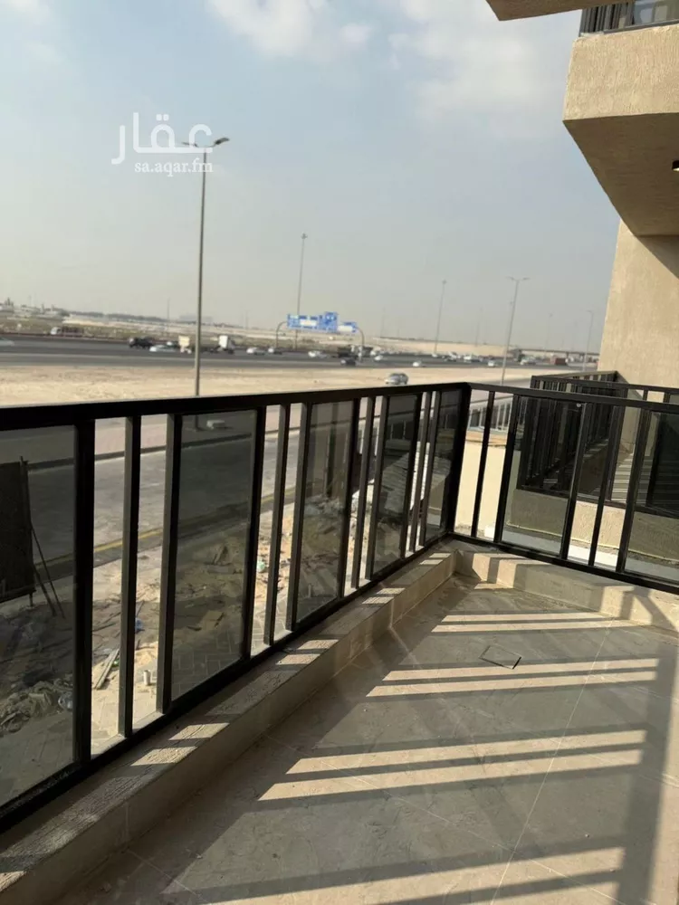 شقة للبيع في شارع احمد بن عجيان, حي طيبة, مدينة الدمام, المنطقة الشرقية صورة 4