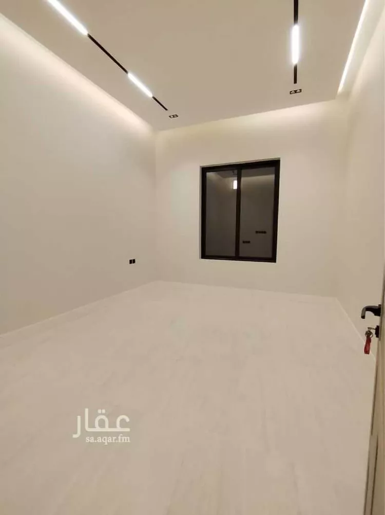 فيلا للبيع في شارع العجمة, حي الرمال, مدينة الرياض, منطقة الرياض صورة 3