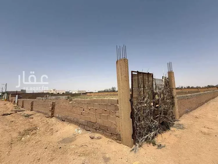 Land for Sale in AlShinana Al Aziziyah صورة 4