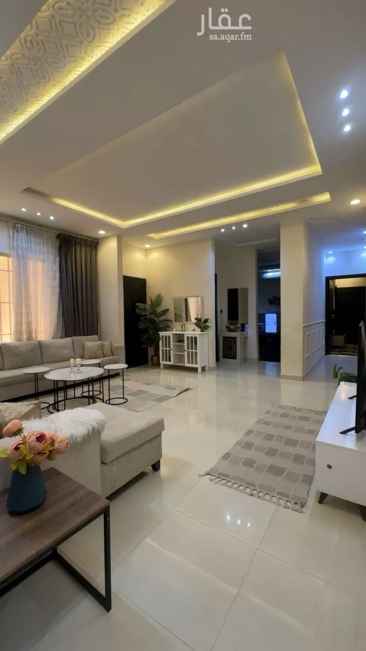 Floor for Sale in Riyadh Al Janadriyah صورة 2