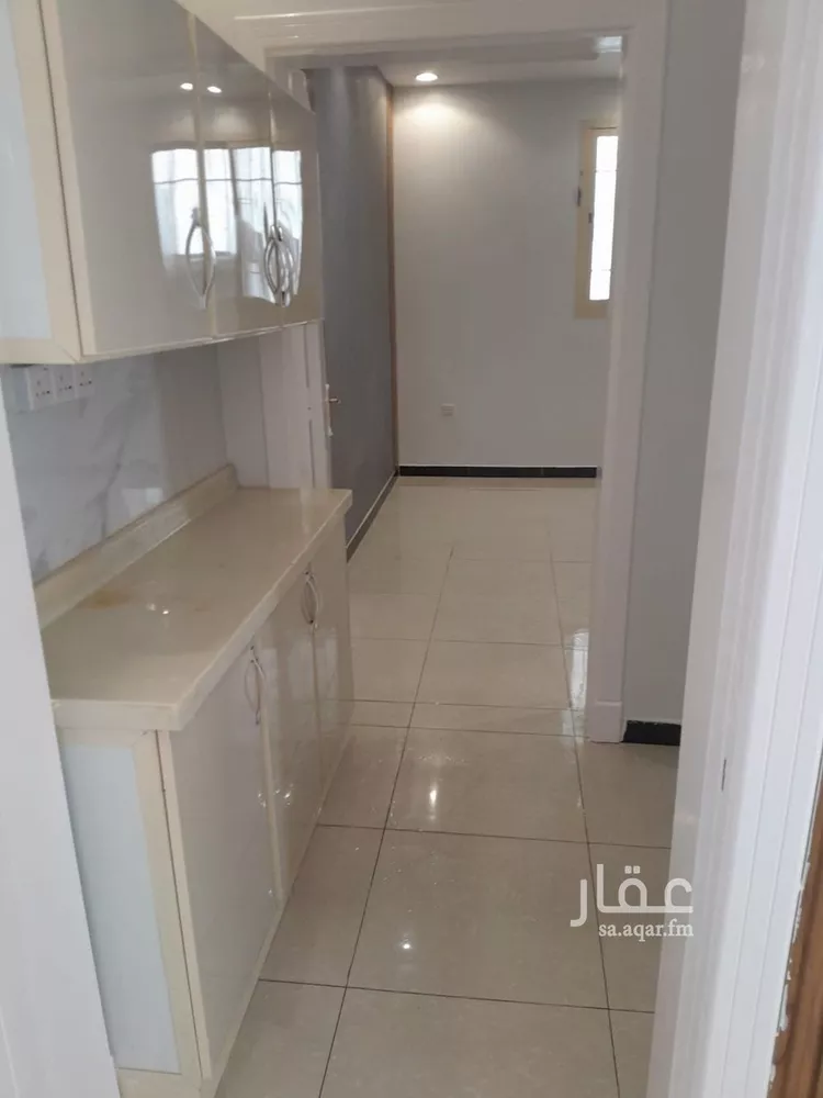 شقة للإيجار في شارع أرجوان, حي الملقا, مدينة الرياض, منطقة الرياض صورة 3