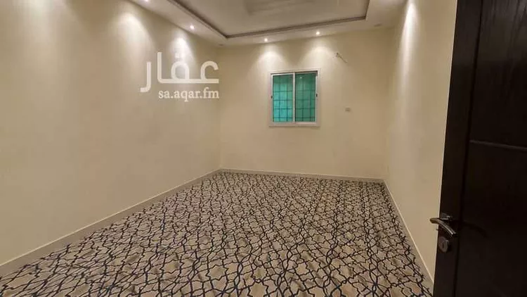 فيلا للبيع في شارع جبل المشايخ, حي القادسية, مدينة الرياض, منطقة الرياض صورة 3