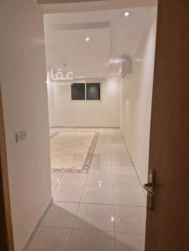 فيلا للإيجار في شارع وادي الاعشاب, حي الصحافة, مدينة الرياض, منطقة الرياض صورة 5