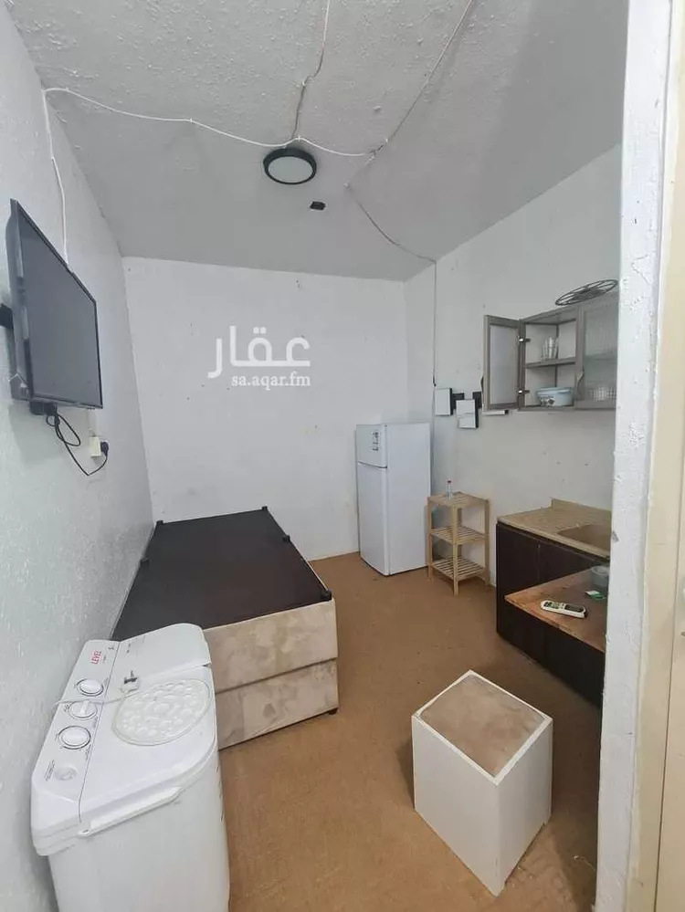 غرفة للإيجار في شارع المراح, حي الحمراء, مدينة الخبر, المنطقة الشرقية