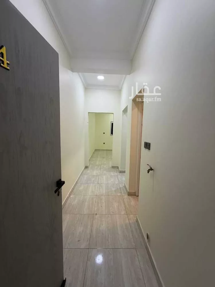 استوديو للإيجار في شارع شقراء, حي الثقبة, مدينة الخبر, المنطقة الشرقية 8