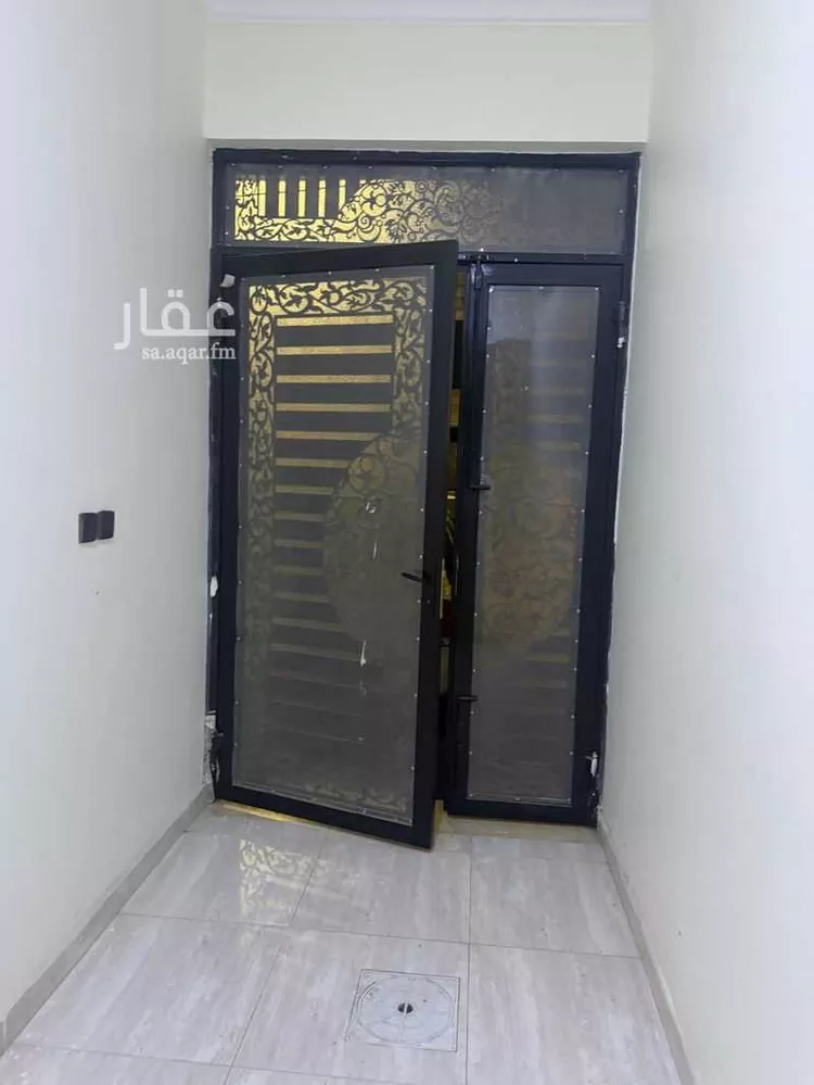 عمارة للإيجار في شارع شقراء, حي الثقبة, مدينة الخبر, المنطقة الشرقية صورة 2