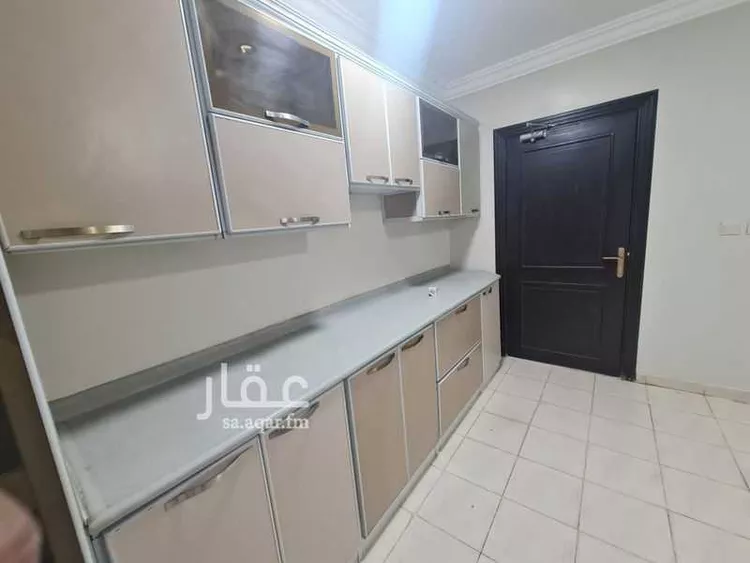 فيلا للإيجار في شارع الكوثر, حي البحيرة, مدينة الخبر, المنطقة الشرقية صورة 5