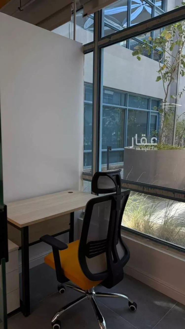 مكتب تجاري للإيجار في شارع الملك عبدالعزيز ابن عبدالرحمن سعود, حي العارض, مدينة الرياض, منطقة الرياض 7