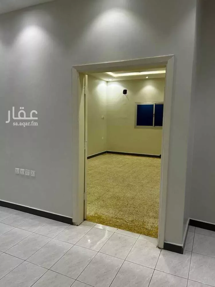 فيلا للإيجار في شارع حسن الشوري, حي الصناعية, مدينة الرياض, منطقة الرياض صورة 2