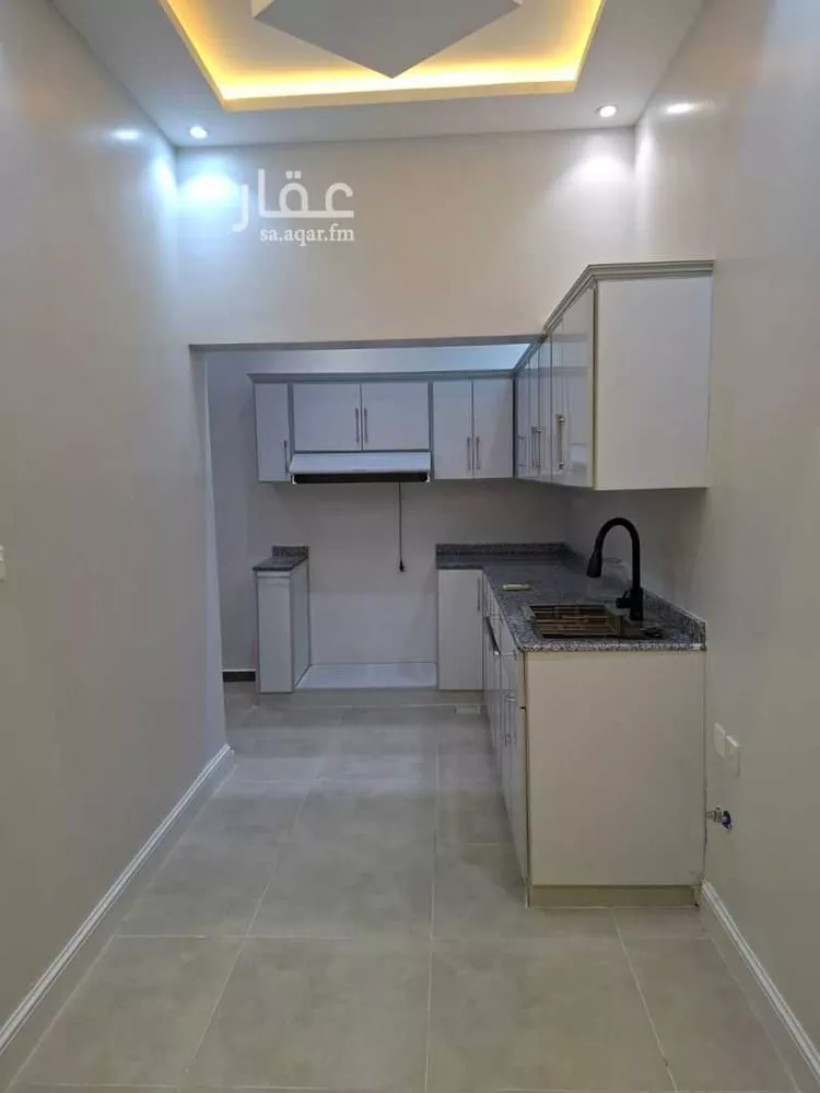 شقة للإيجار في شارع حسن الشوري, حي الصناعية, مدينة الرياض, منطقة الرياض صورة 3