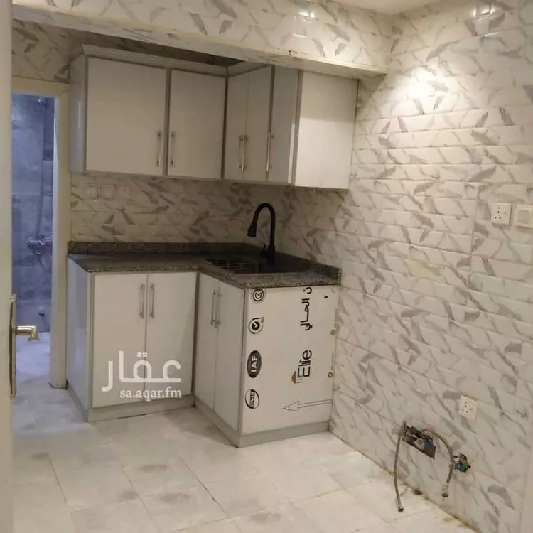 شقة للإيجار في شارع حسن الشوري, حي الصناعية, مدينة الرياض, منطقة الرياض صورة 3