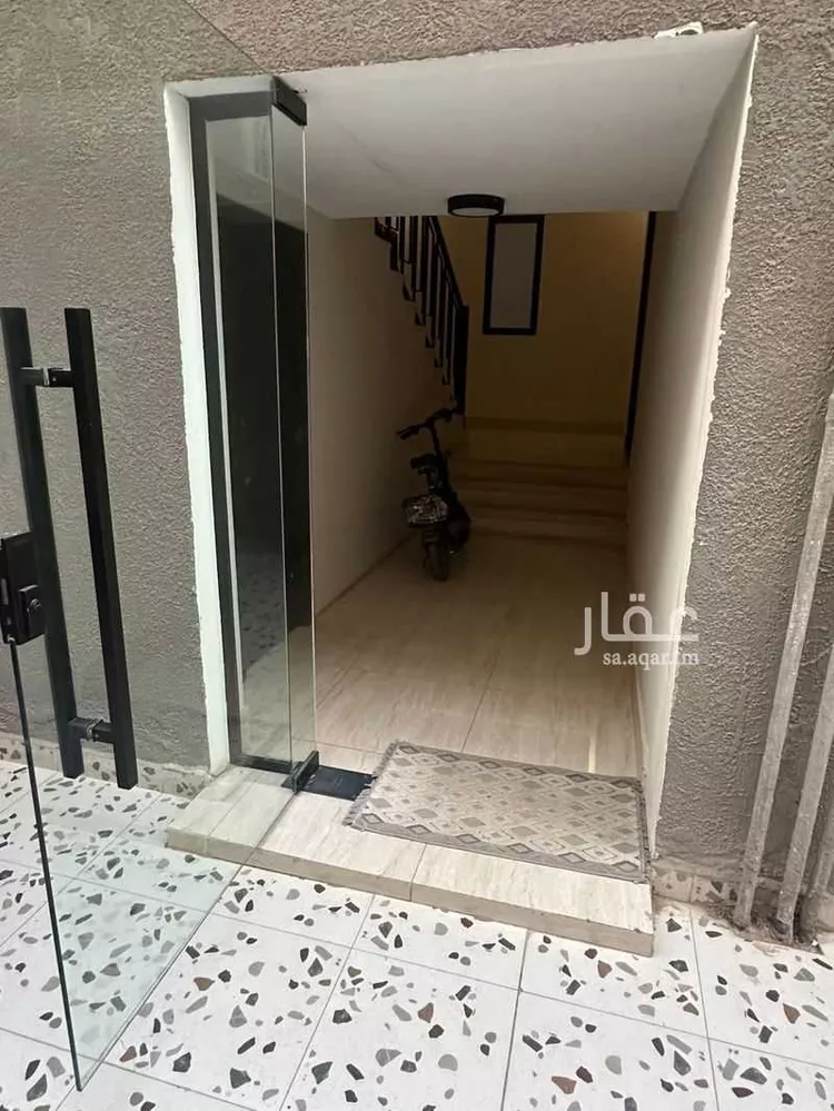 شقة للإيجار في شارع الامير مقرن بن عبدالعزيز, حي النزهة, مدينة الرياض, منطقة الرياض