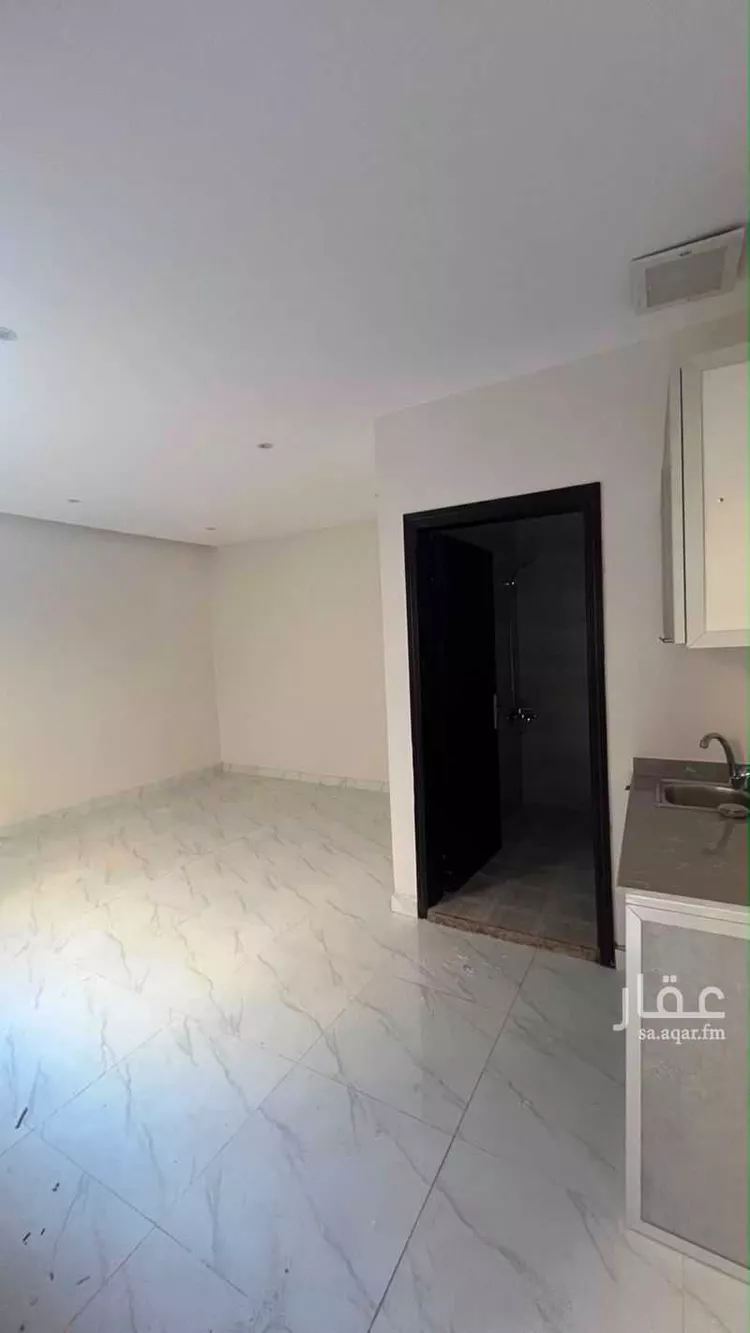 شقة للإيجار في شارع جنادة بن مالك, حي العوالي, مدينة الرياض, منطقة الرياض صورة 2