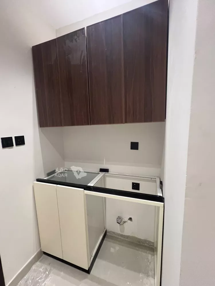 شقة للإيجار في شارع عثمان بن عيسى, حي الإزدهار, مدينة الرياض, منطقة الرياض 2