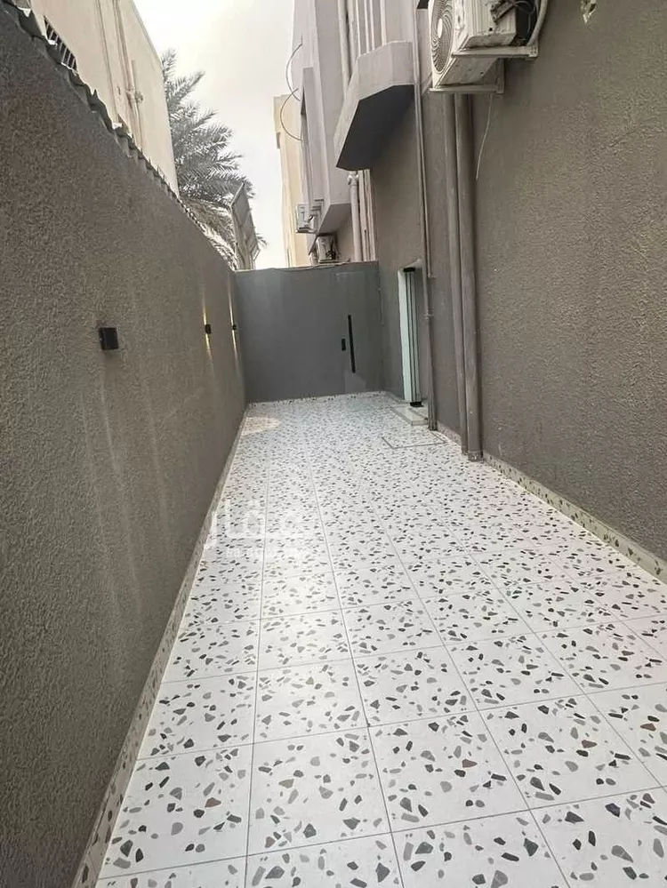 شقة للإيجار في شارع ابي سفيان بن حرب, حي النزهة, مدينة الرياض, منطقة الرياض صورة 2