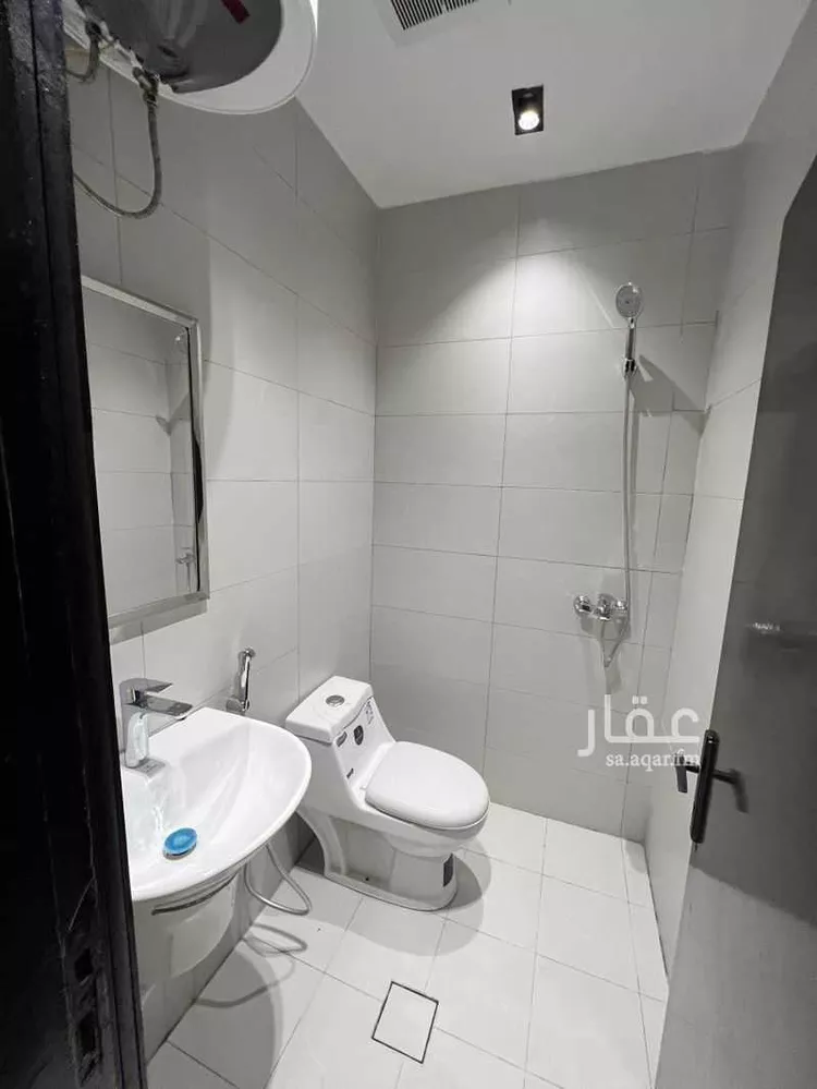 شقة للإيجار في شارع عنيزة, حي الريان, مدينة الرياض, منطقة الرياض صورة 5