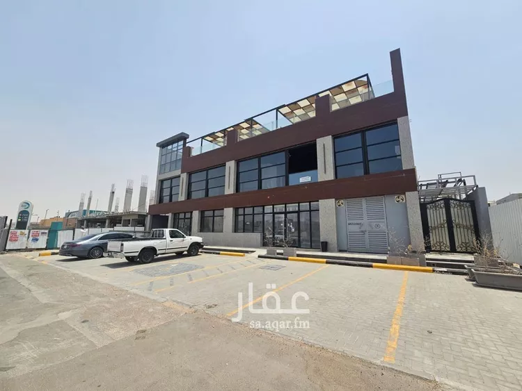 Building for Rent in Riyadh Al Arid