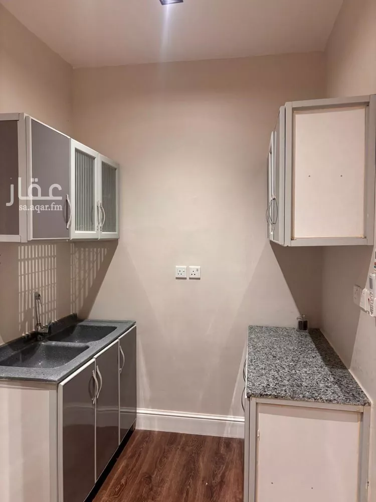 غرفة للإيجار في شارع رقم 53, حي الملقا, مدينة الرياض, منطقة الرياض صورة 3