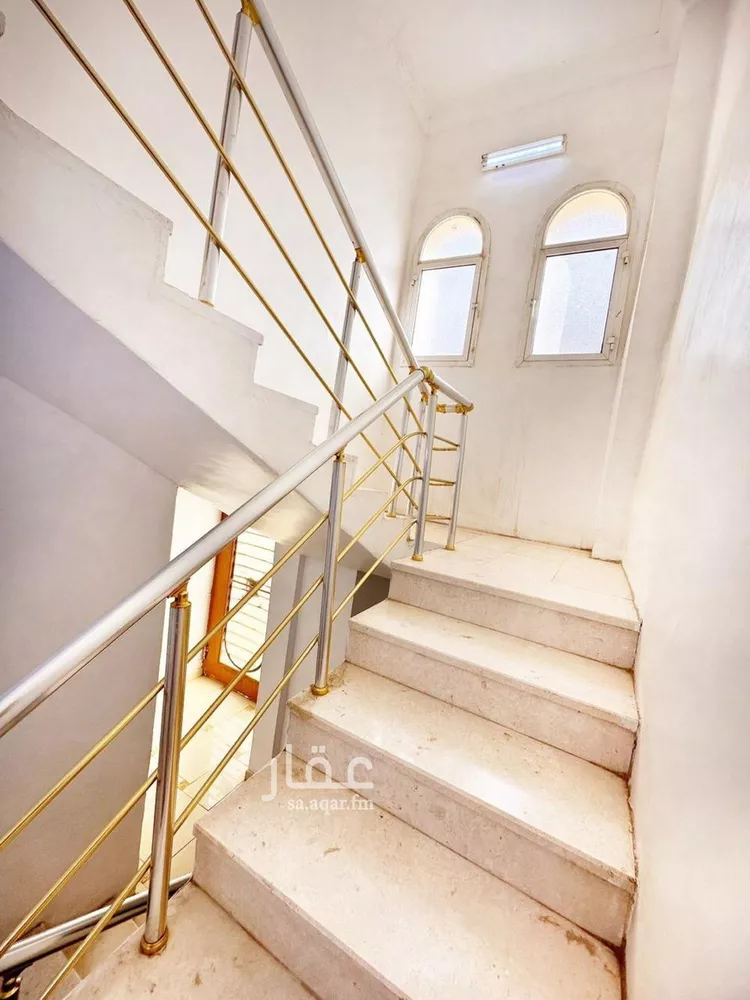 عمارة للبيع في حي أبوكبير, مدينة المدينة المنورة, منطقة المدينة المنورة