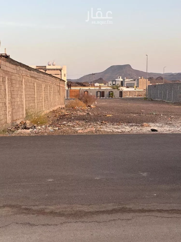 Land for Sale in Medina Taiba
