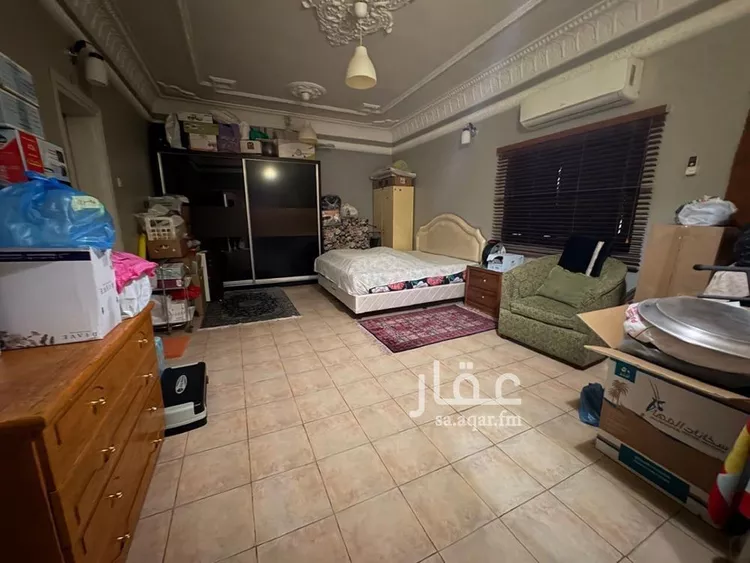 Building for Sale in Medina Al Ihn 6