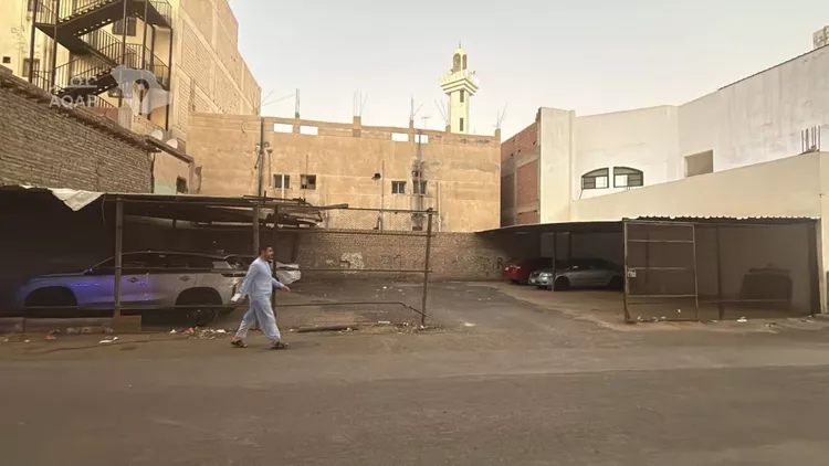 أرض للبيع في شارع ثوبان, حي بنى ظفر, مدينة المدينة المنورة, منطقة المدينة المنورة صورة 2