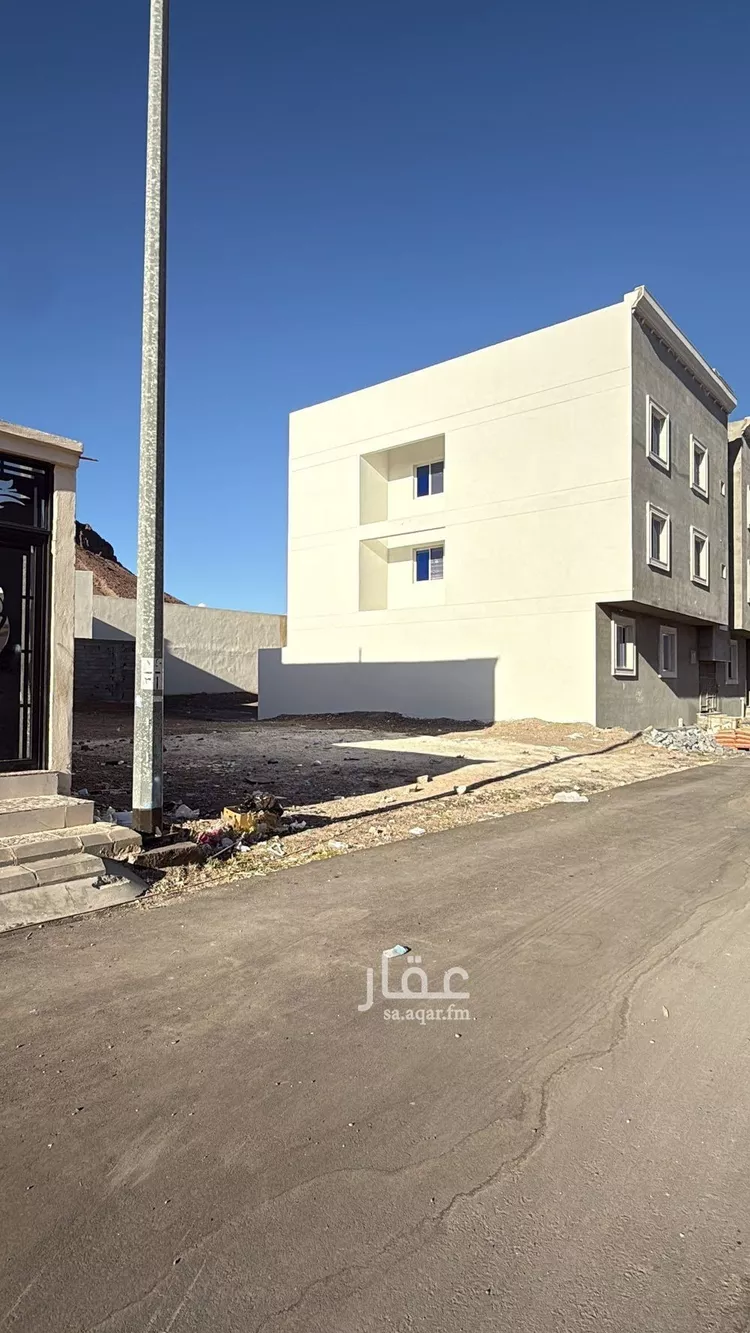 أرض للبيع في شارع محمد بن احمد الصواف, حي الصناعية, مدينة المدينة المنورة, منطقة المدينة المنورة صورة 2